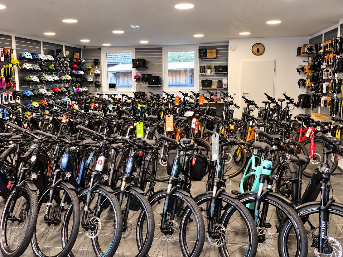 E-Bikes und Fahrräder im AMoore Bikestore in Oberndorf bei Salzburg